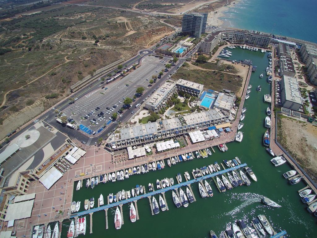 Israel Marina Village, Garden Vacation Apartment Herzelia Dış mekan fotoğraf
